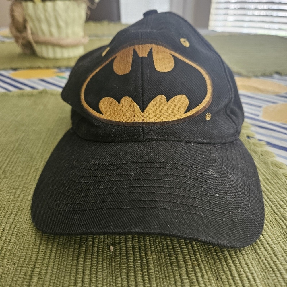 Vintage Batman Hat Cap Baseball Strap Back One Size Black Logo 1991 DC Mens
